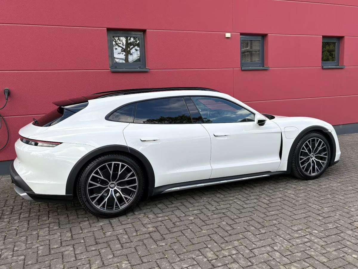 porsche-taycan-2022-eletrico-0cc