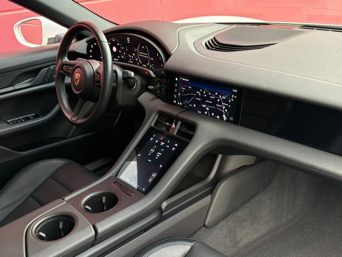 porsche-taycan-2022-eletrico-0cc