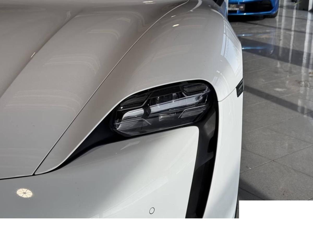 porsche-taycan-2020-eletrico-0cc