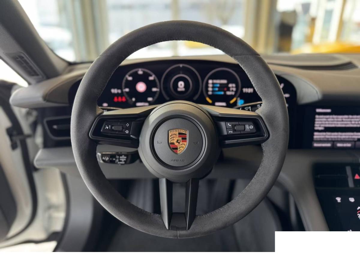 porsche-taycan-2020-eletrico-0cc