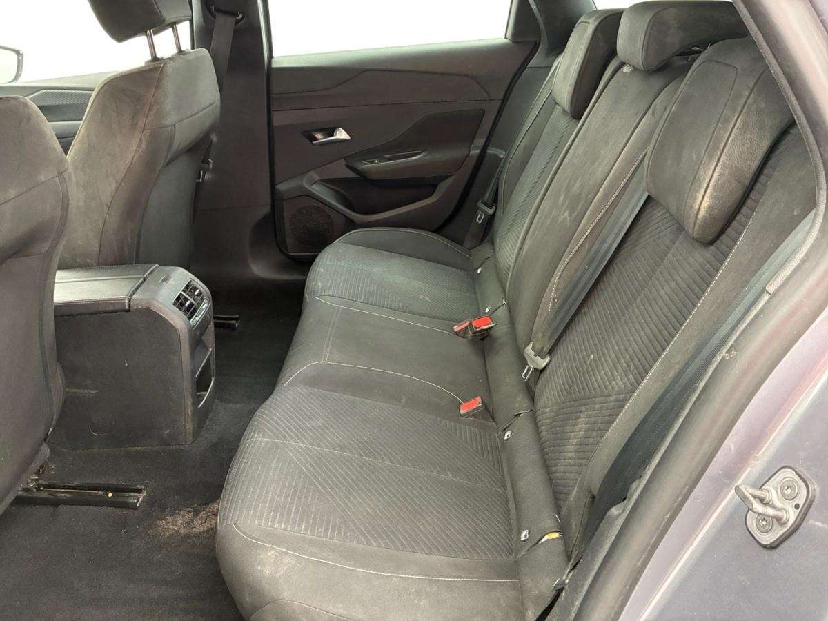 peugeot-308-sw-2023-gasolina-1199cc