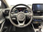 toyota-yaris-2022-hibrido-a-gasolina-1490cc