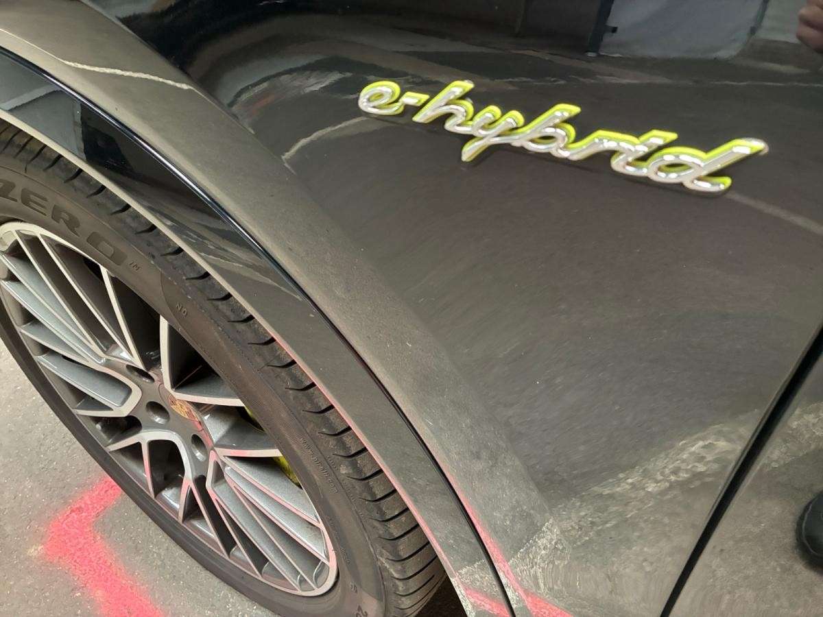porsche-cayenne-2021-hibrido-a-gasolina-2995cc