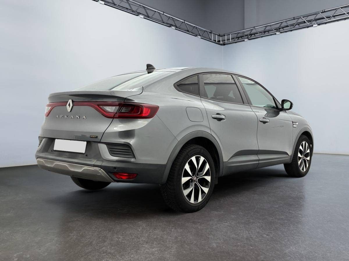 renault-arkana-2023-hibrido-a-gasolina-1598cc