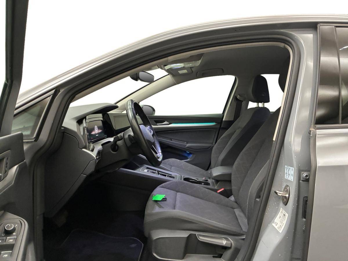 volkswagen-golf-2023-hibrido-a-gasolina-999cc