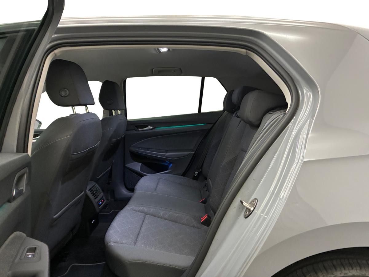 volkswagen-golf-2023-hibrido-a-gasolina-999cc