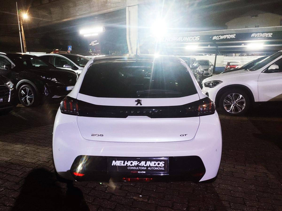 peugeot-208-2021-eletrico-500cc