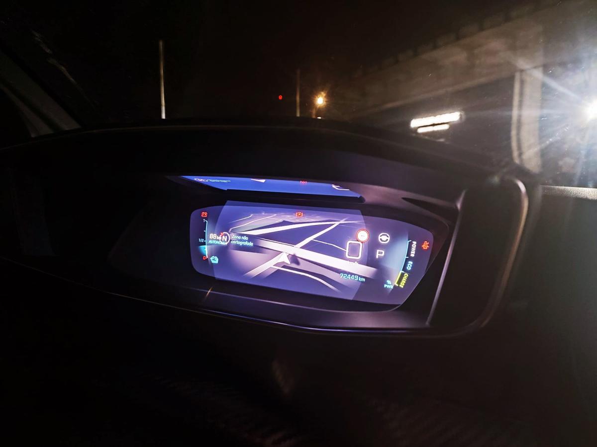 peugeot-208-2021-eletrico-500cc