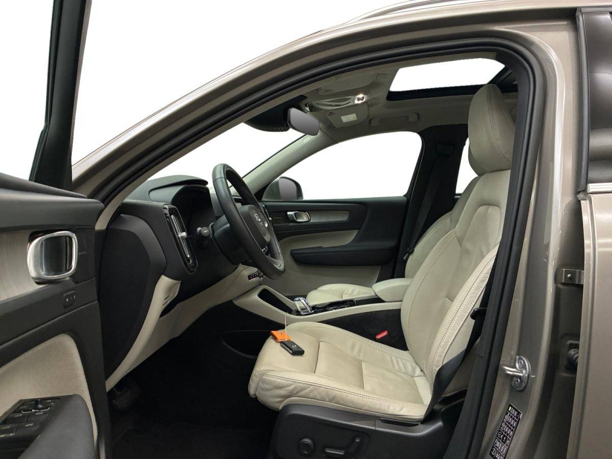 volvo-xc40-2022-hibrido-a-gasolina-1477cc