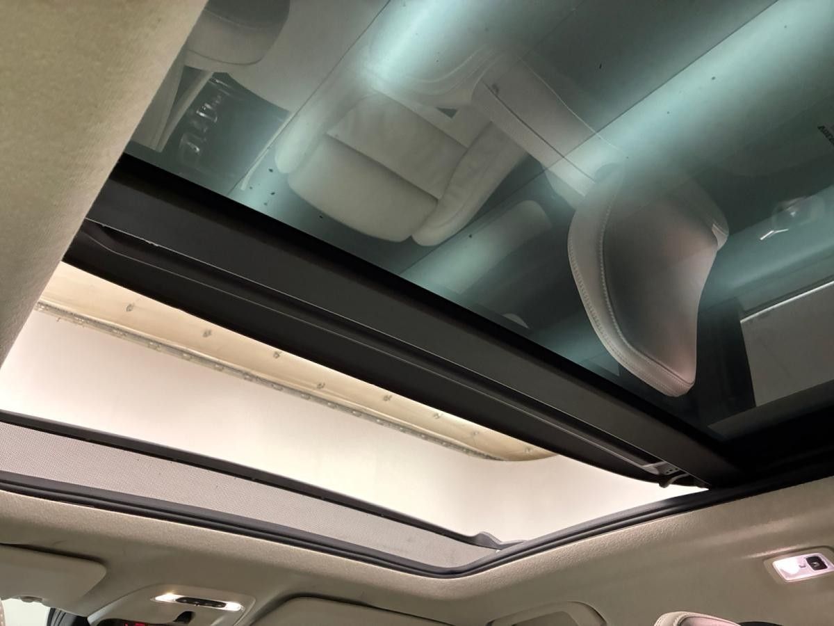 volvo-xc40-2022-hibrido-a-gasolina-1477cc