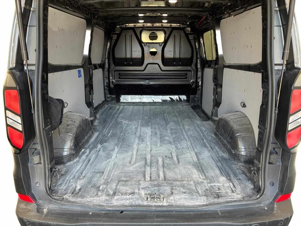 ford-transit-custom-2025-diesel-1996cc