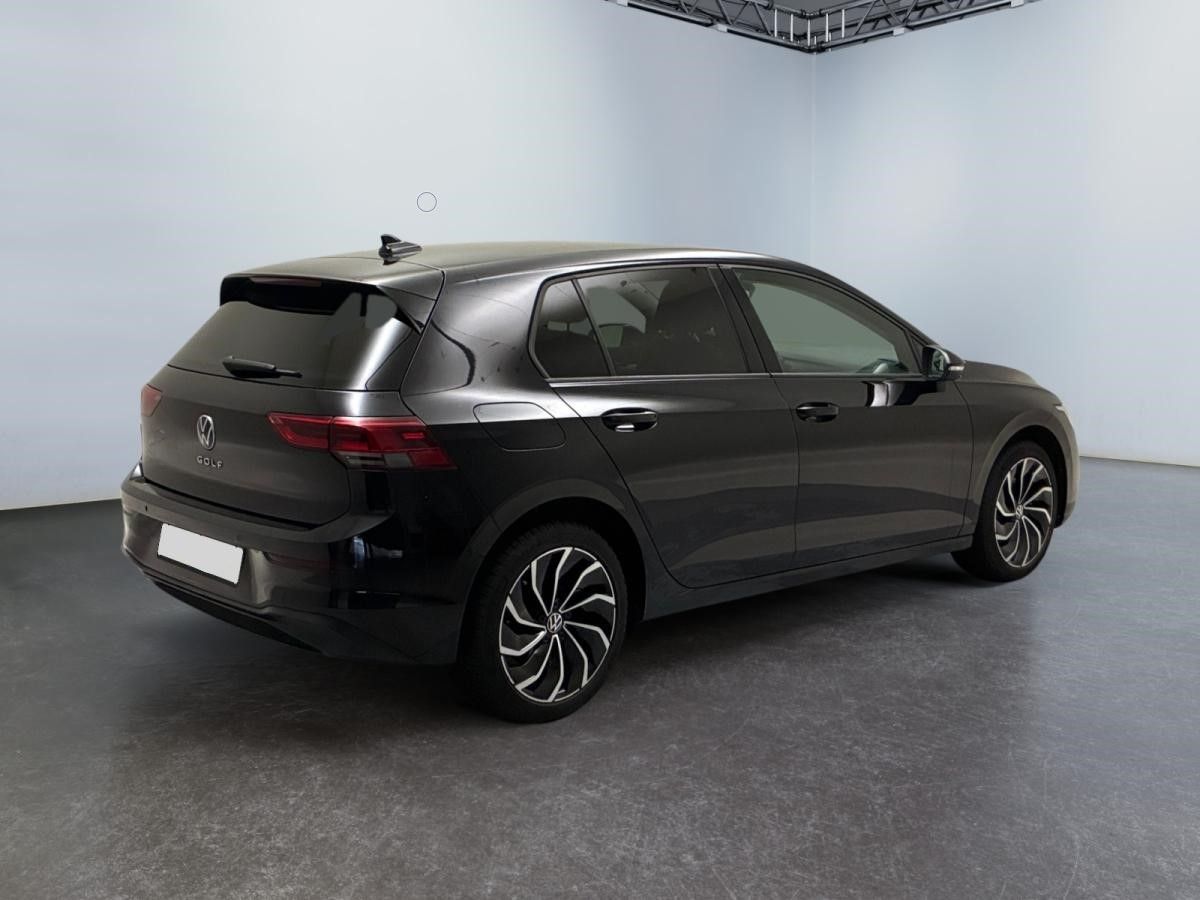 volkswagen-golf-2022-diesel-1968cc