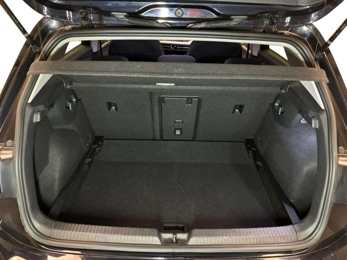 volkswagen-golf-2022-diesel-1968cc
