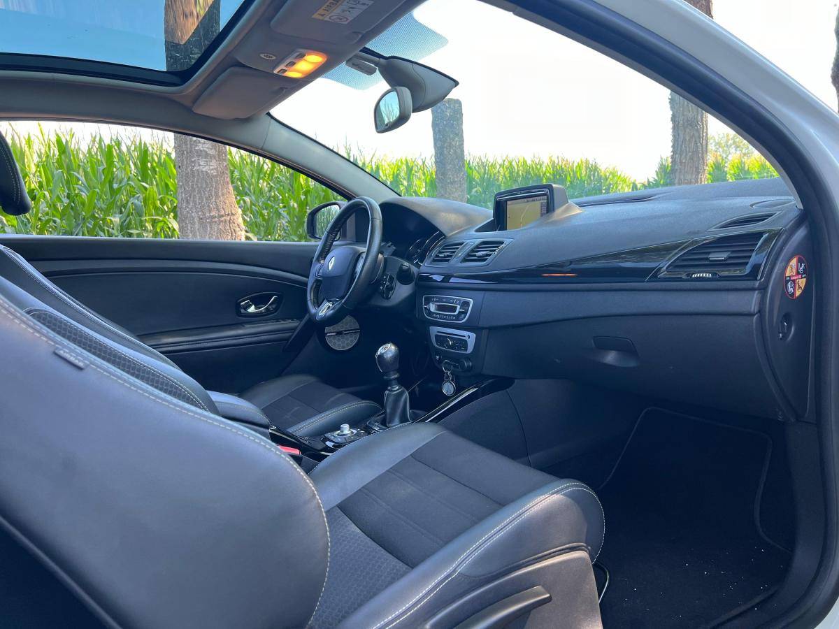 renault-megane-coupe-2016-diesel-1598cc