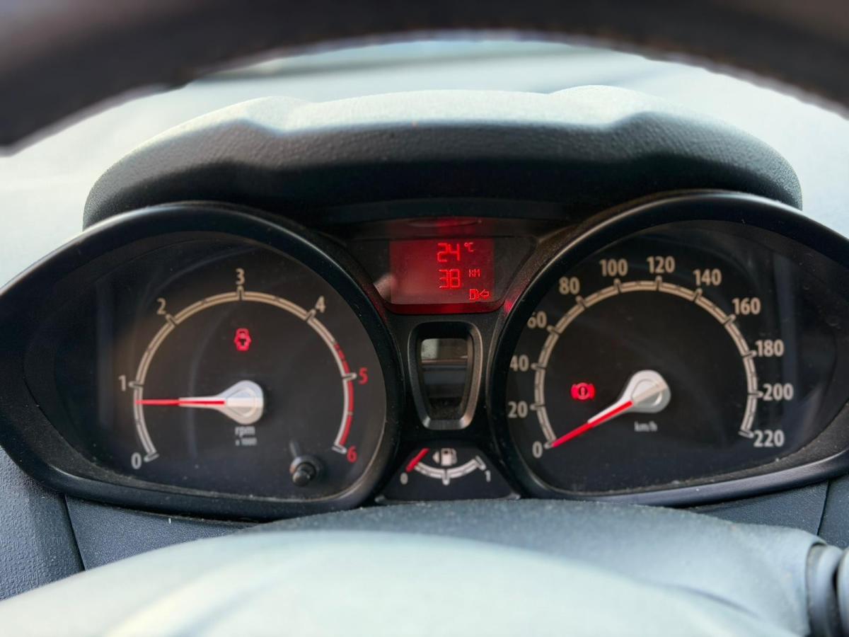 ford-fiesta-2012-diesel-1560cc