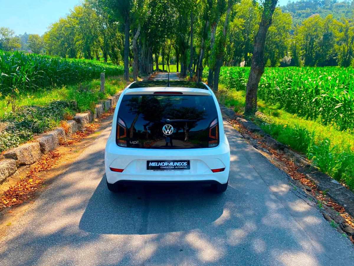 volkswagen-up-2017-gasolina-999cc