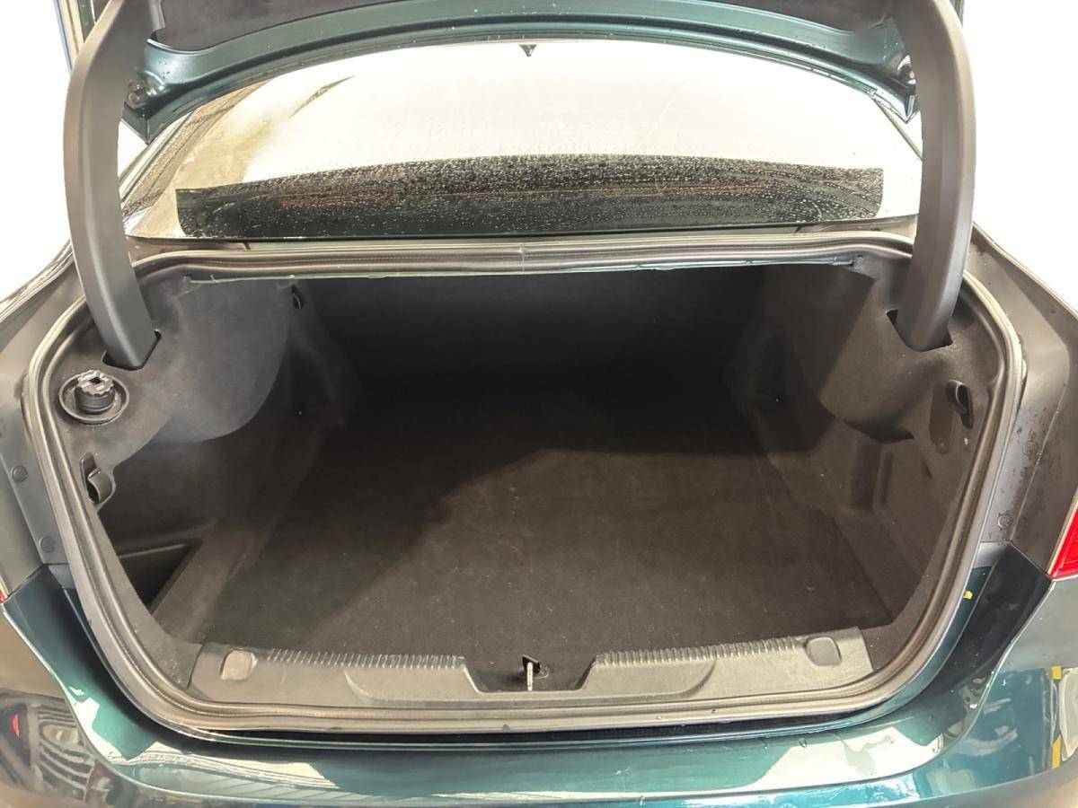 jaguar-xe-2016-diesel-1999cc