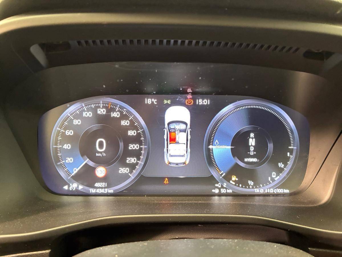 volvo-xc40-2022-eletrico-0cc