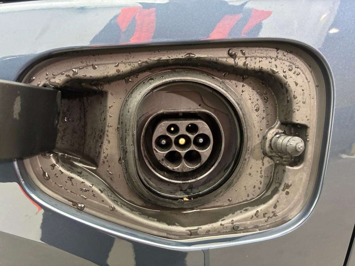 volvo-xc40-2022-eletrico-0cc
