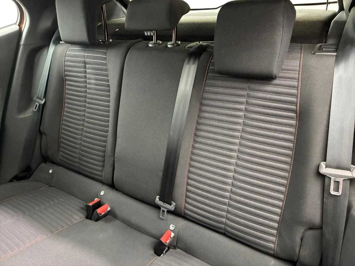 peugeot-2008-2020-gasolina-1199cc