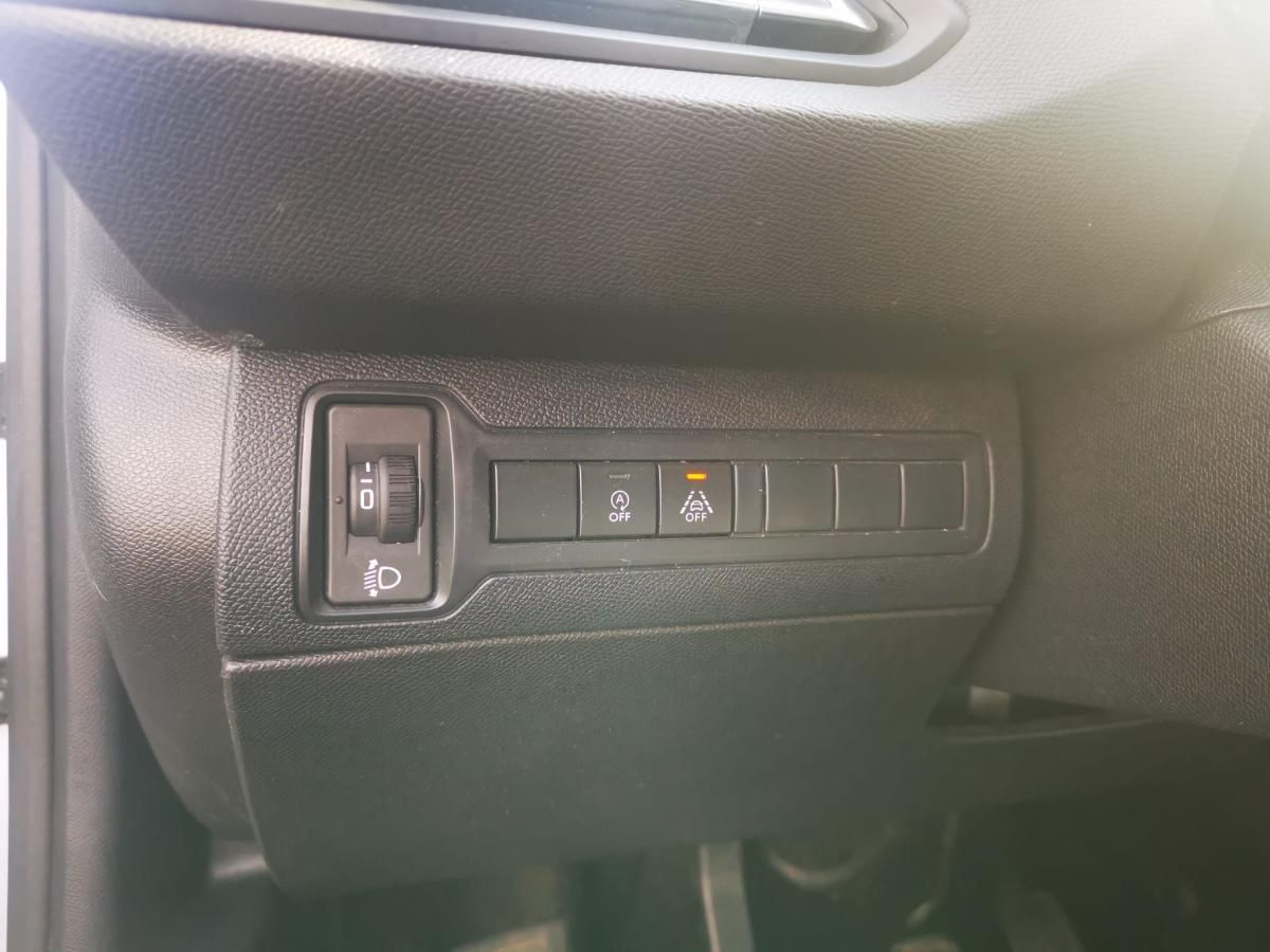 peugeot-308-sw-2020-diesel-1499cc