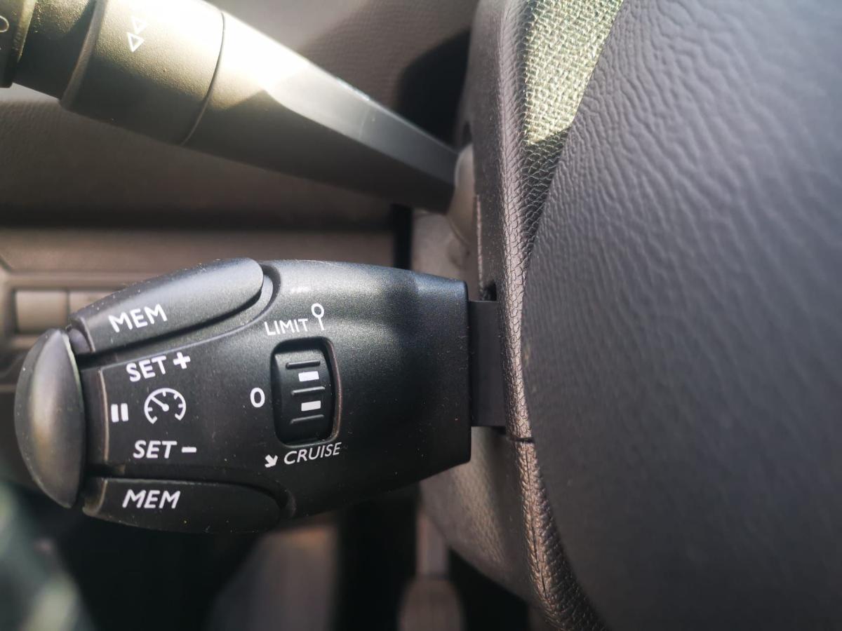 peugeot-308-sw-2020-diesel-1499cc