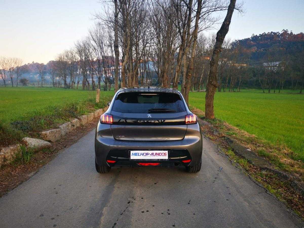 peugeot-208-2020-diesel-1499cc