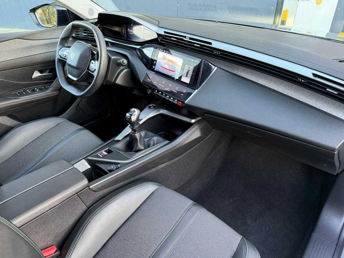 peugeot-308-2023-gasolina-1199cc
