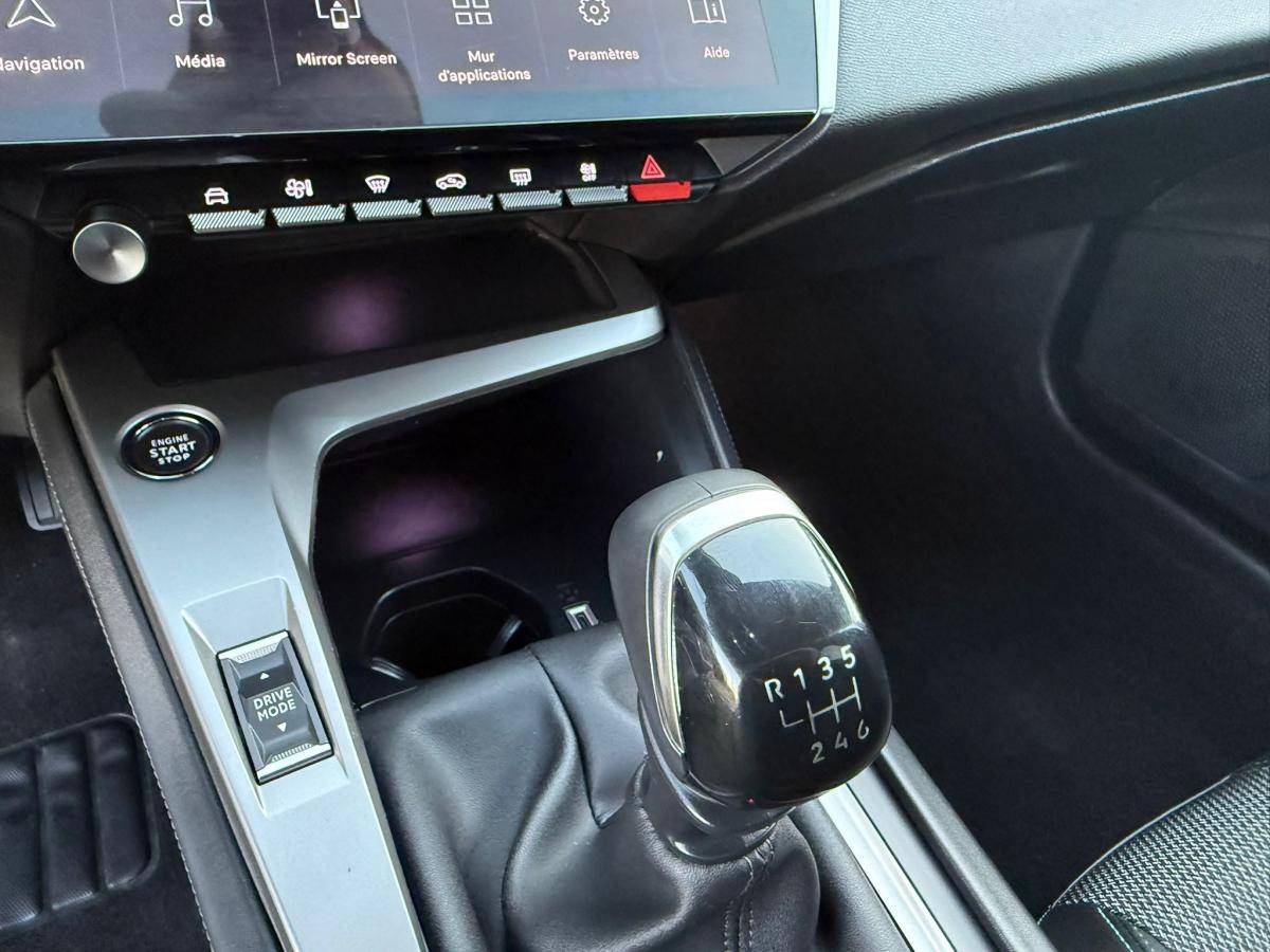 peugeot-308-2023-gasolina-1199cc