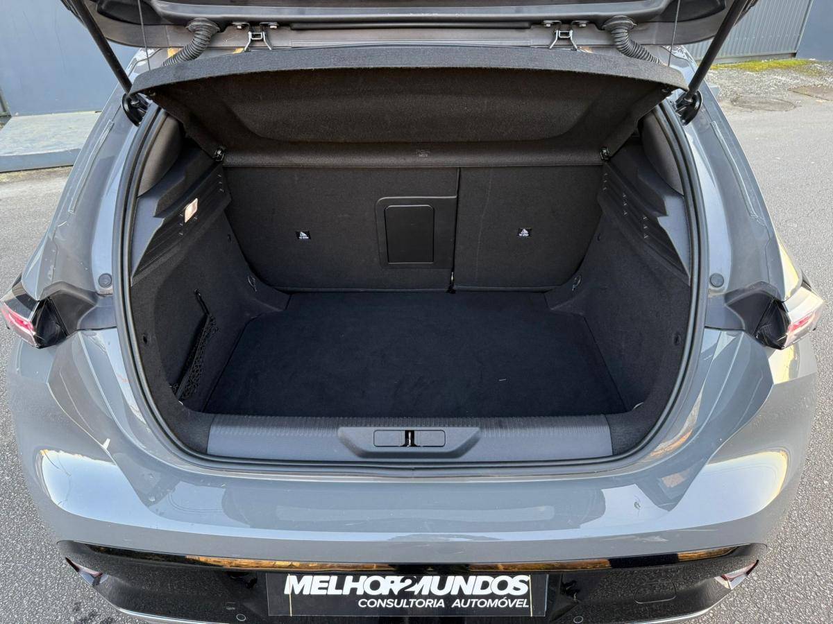 peugeot-308-2023-gasolina-1199cc