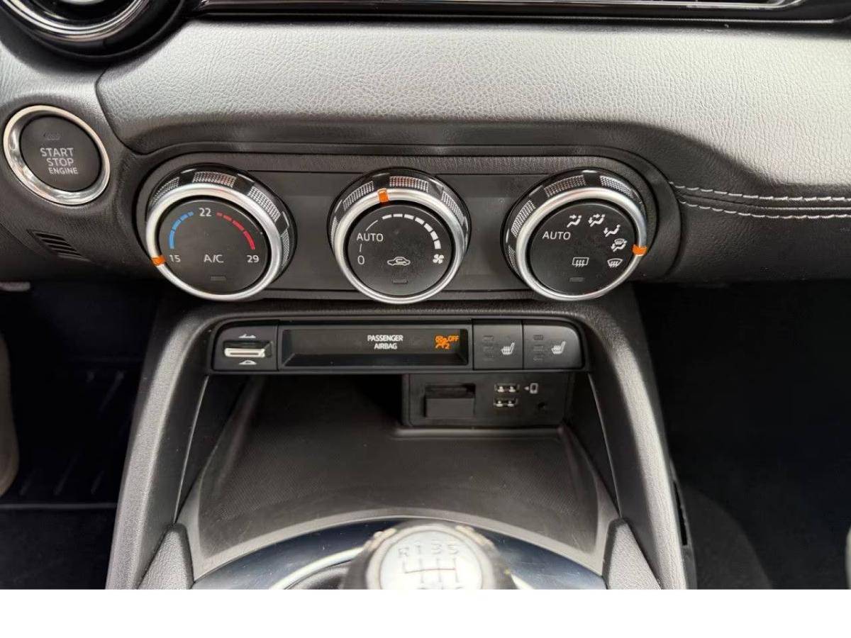 mazda-mx-5-2021-gasolina-1496cc