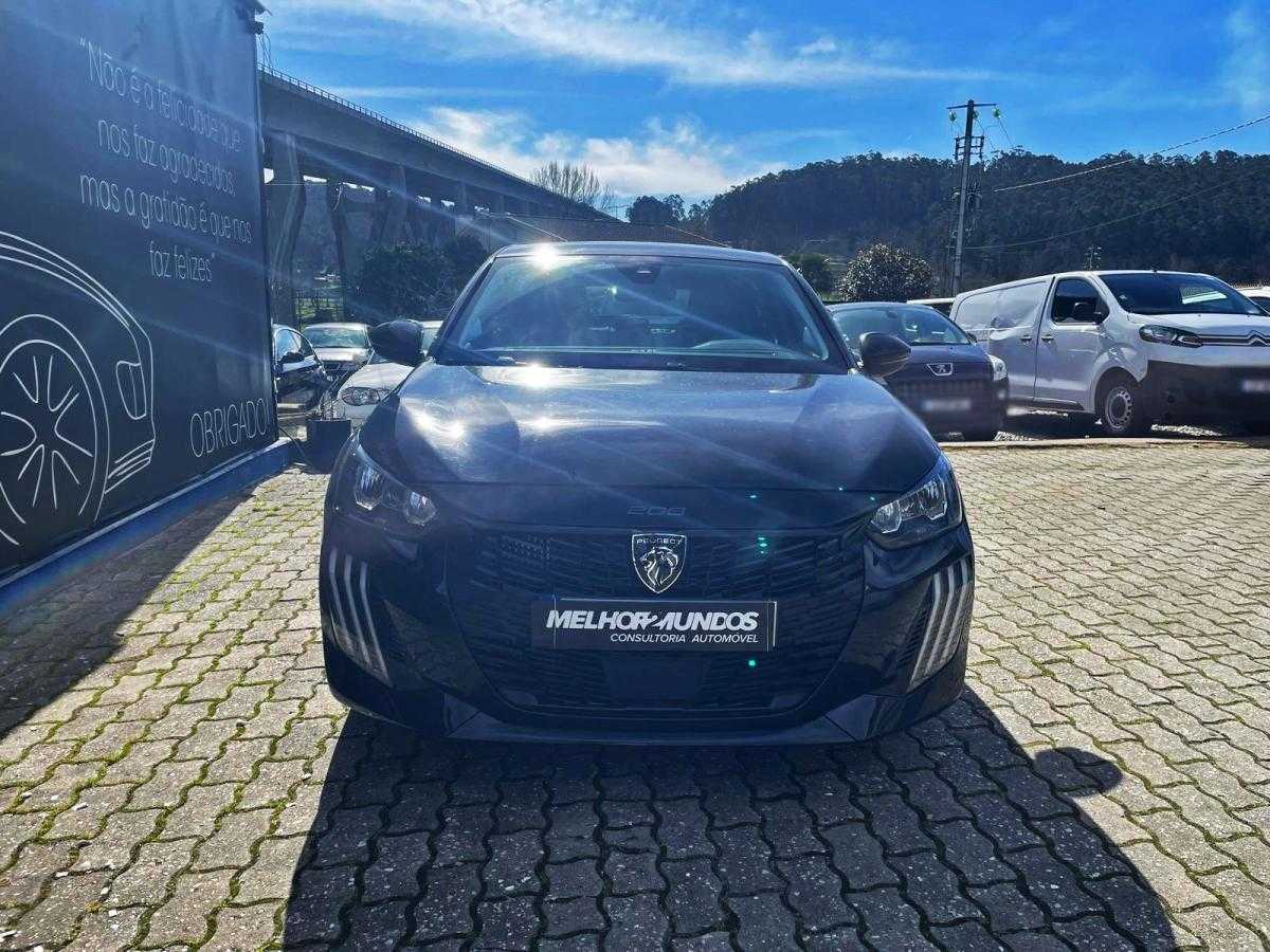 peugeot-208-2024-hibrido-a-gasolina-1199cc