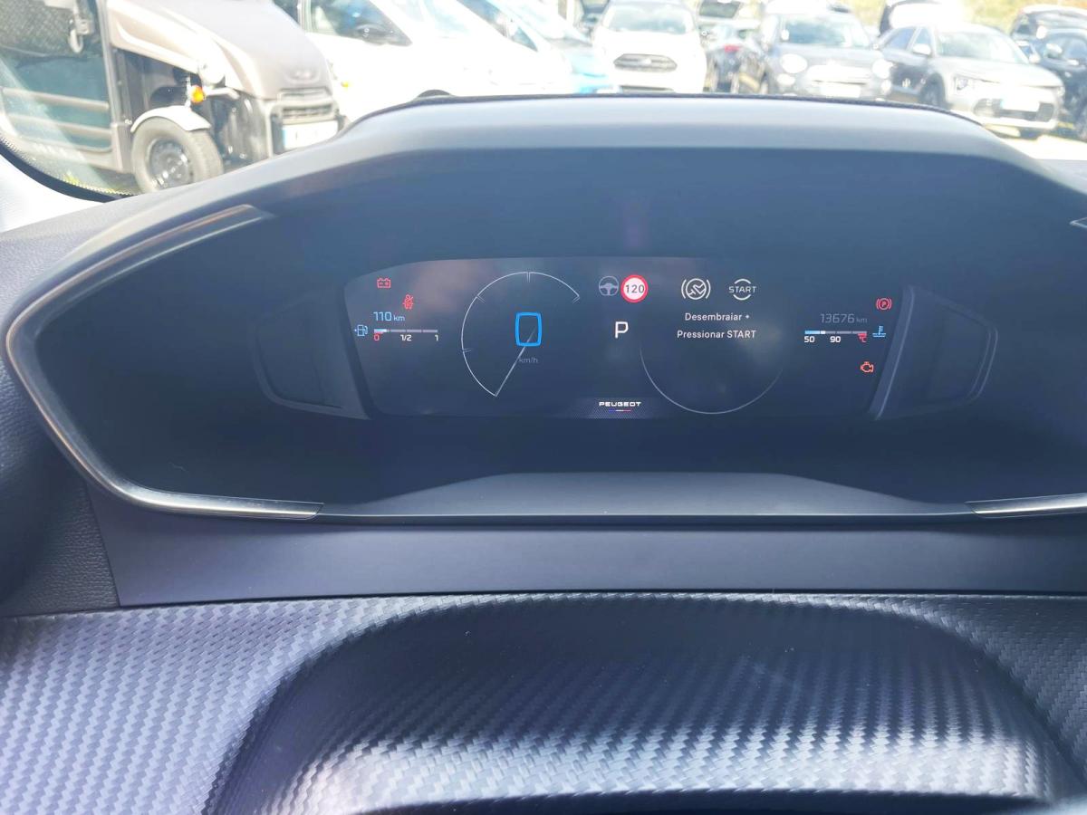 peugeot-208-2024-hibrido-a-gasolina-1199cc
