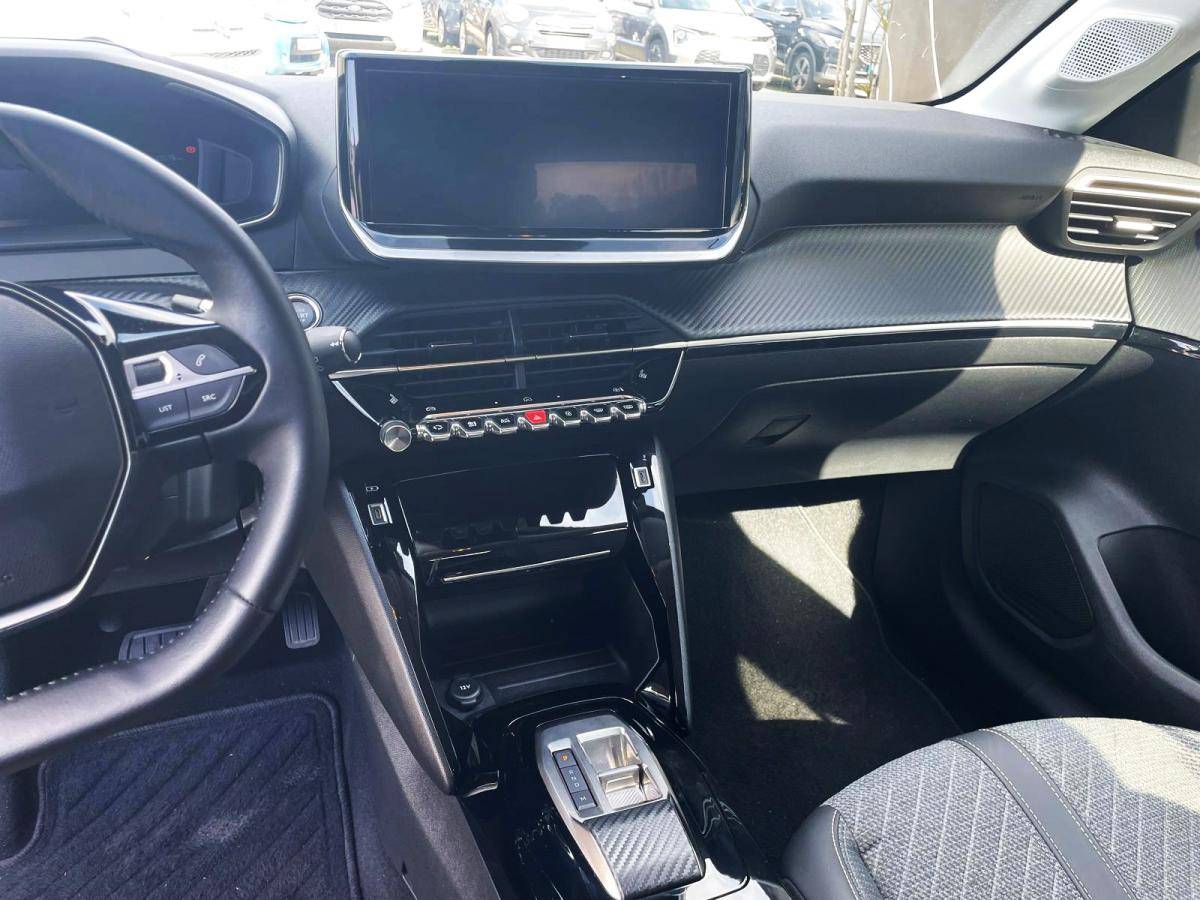 peugeot-208-2024-hibrido-a-gasolina-1199cc