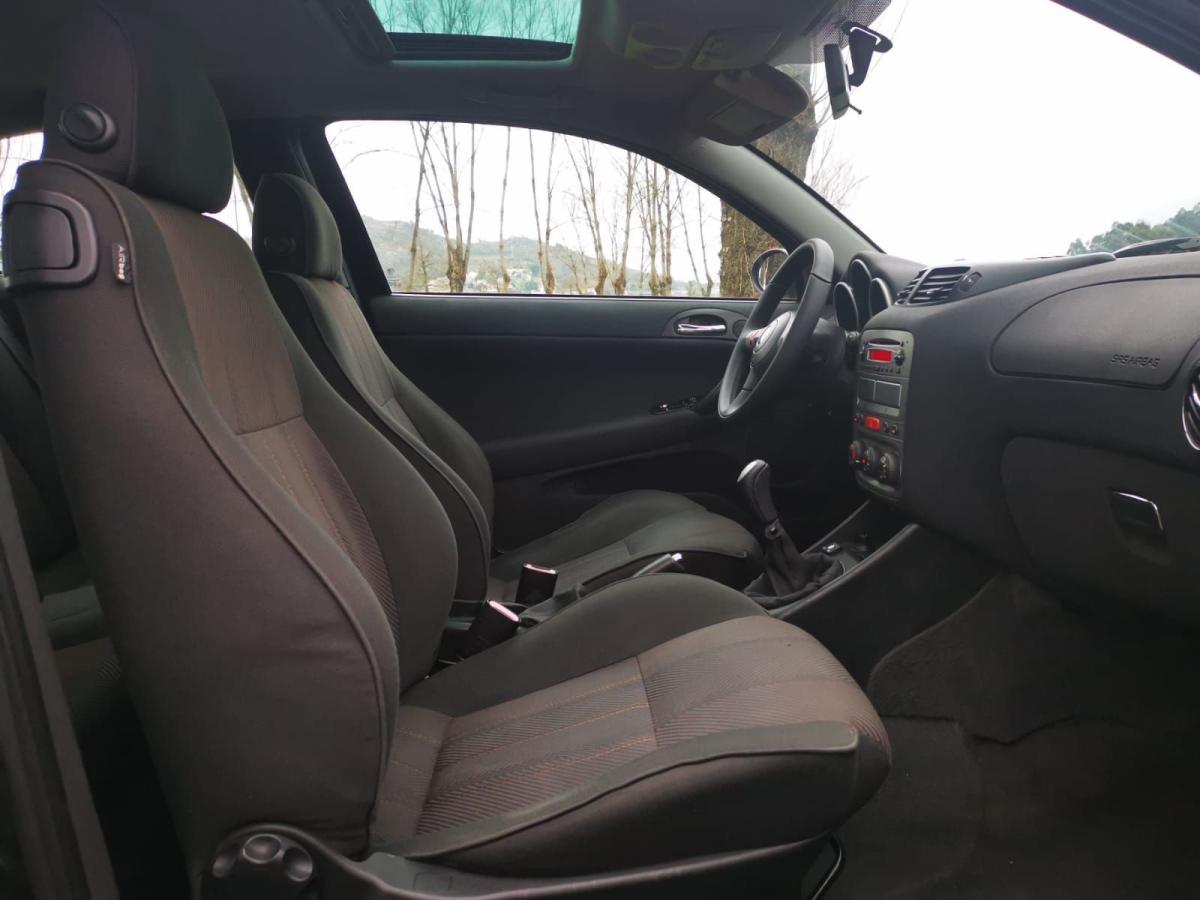 alfa-romeo-147-2004-gpl-1598cc