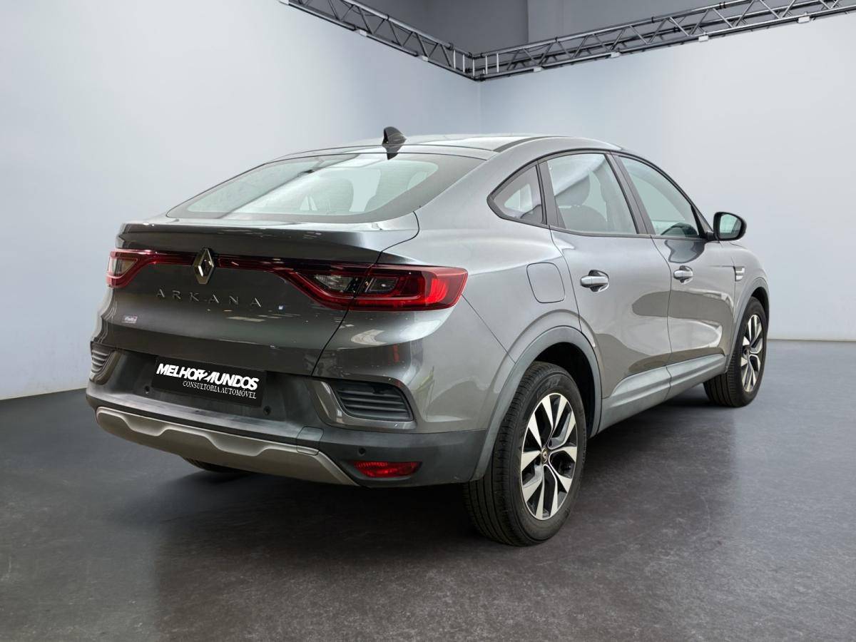 renault-arkana-2023-hibrido-a-gasolina-1332cc