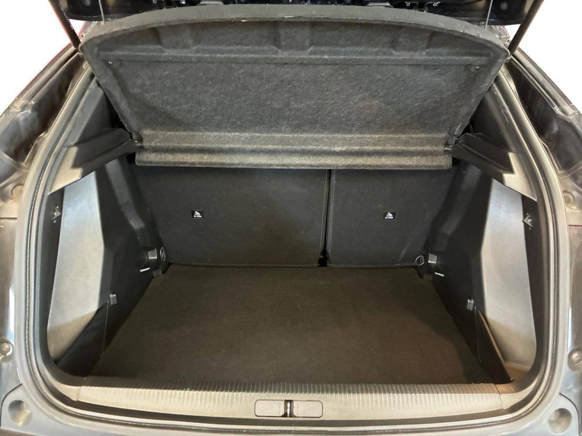 peugeot-2008-2024-gasolina-1199cc