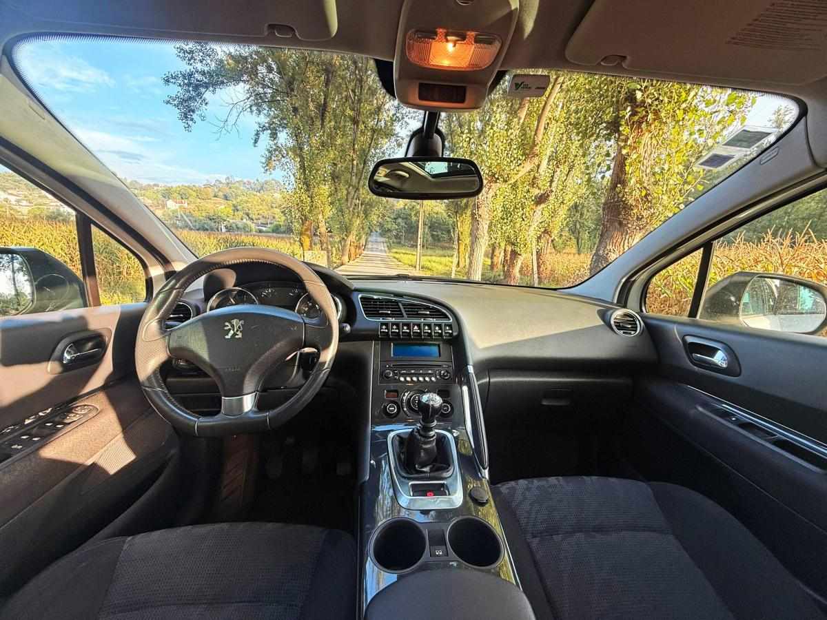 peugeot-3008-2012-diesel-1560cc