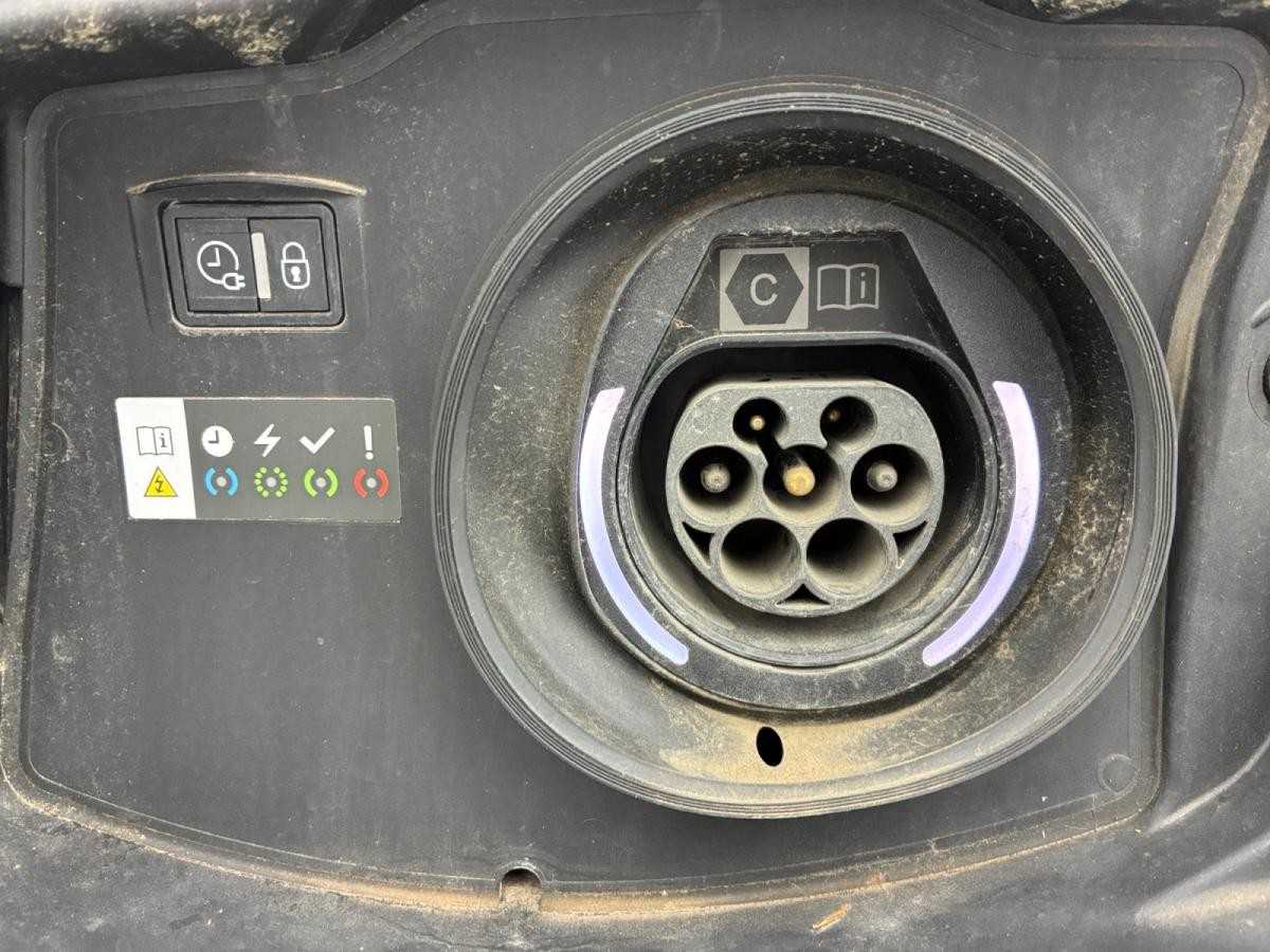 ds-ds-4-2023-hibrido-a-gasolina-1598cc