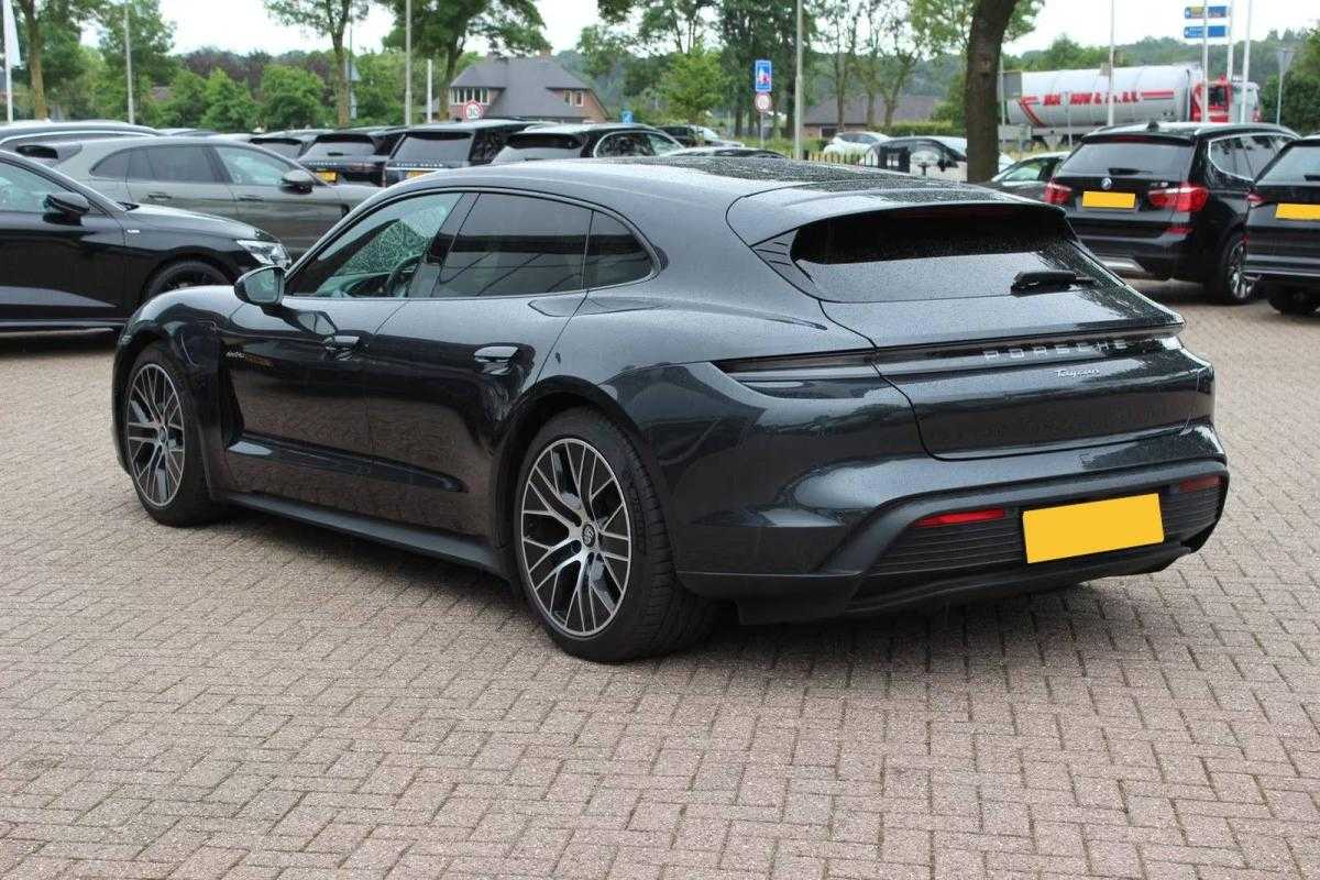 porsche-taycan-2022-eletrico-0cc