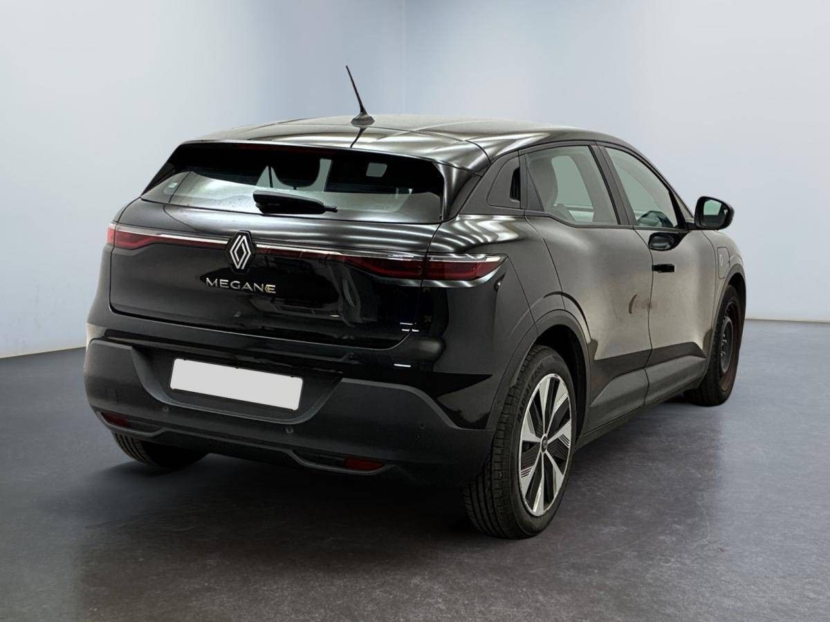renault-megane-e-tech-2023-eletrico-0cc