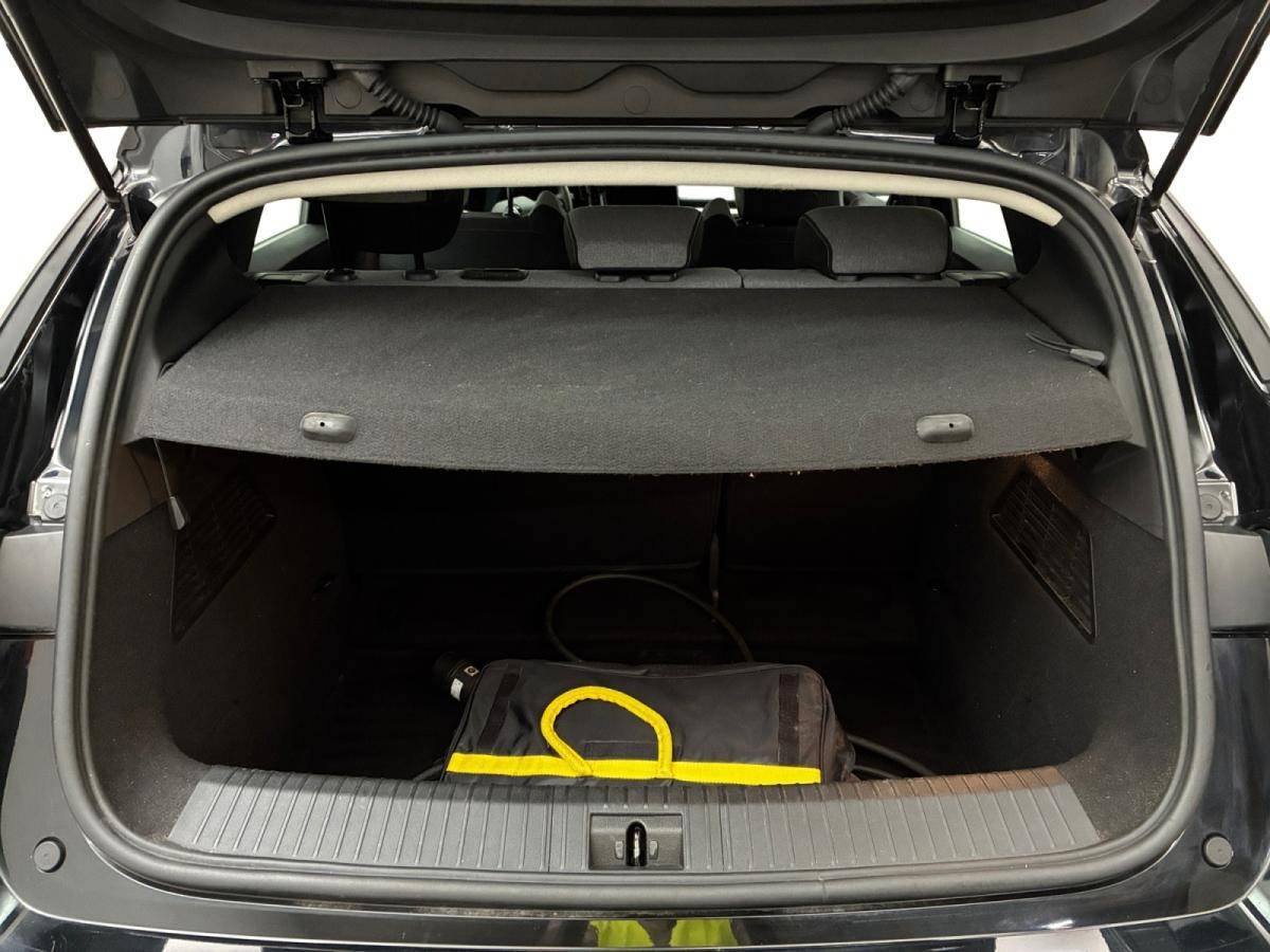 renault-megane-e-tech-2023-eletrico-0cc