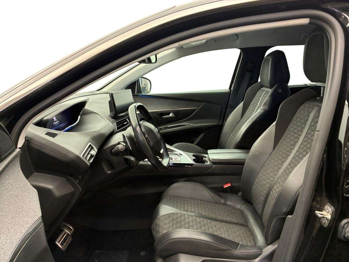 peugeot-5008-2022-diesel-1997cc