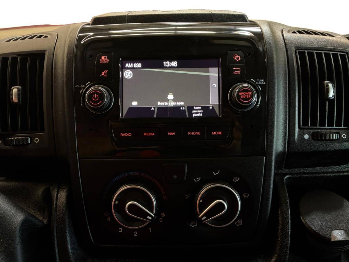 citroen-jumper-2022-diesel-2179cc