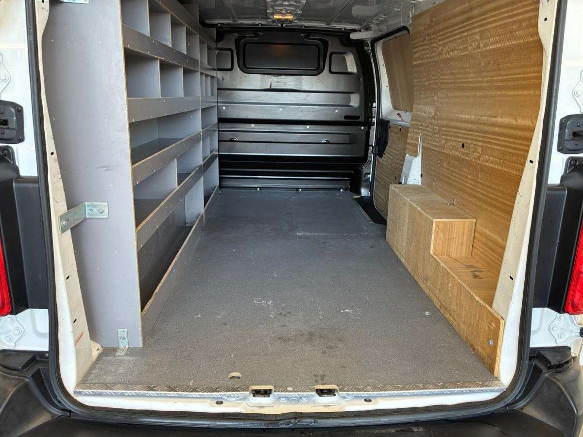 peugeot-expert-2022-diesel-1997cc