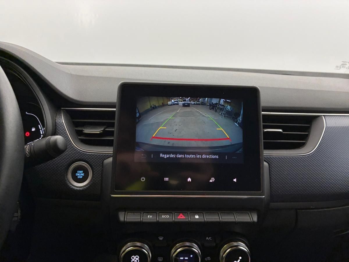 renault-arkana-2023-hibrido-a-gasolina-1598cc