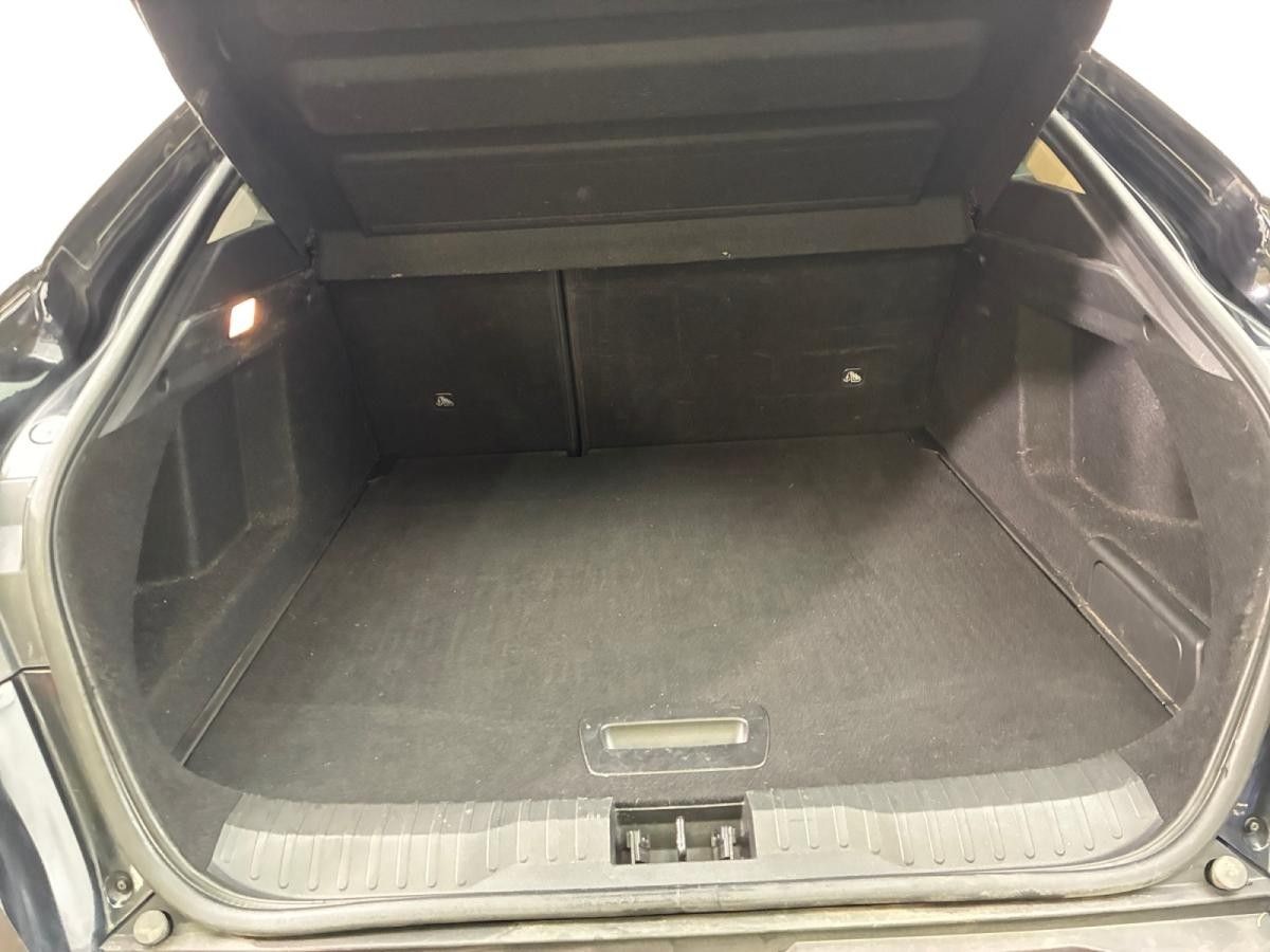 renault-arkana-2023-hibrido-a-gasolina-1598cc