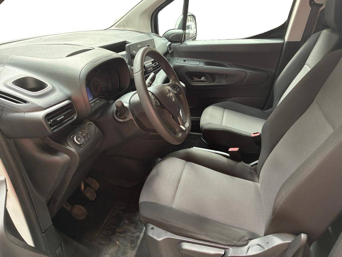 opel-combo-2020-diesel-1499cc