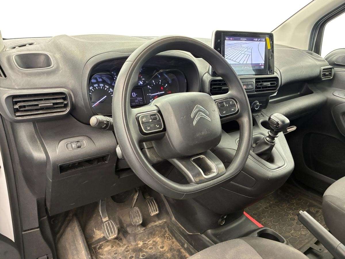 citroen-berlingo-2023-diesel-1499cc