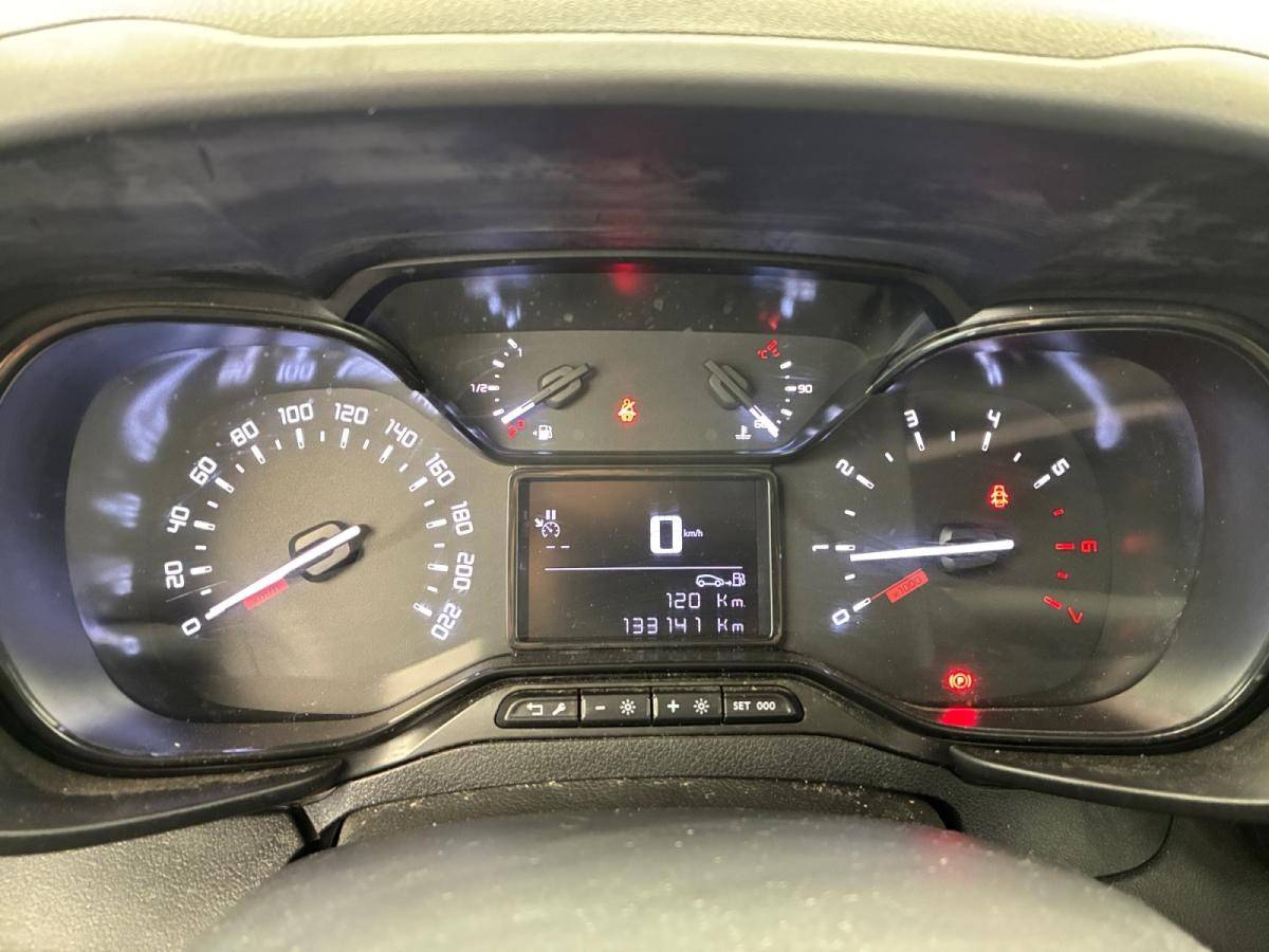 citroen-berlingo-2023-diesel-1499cc